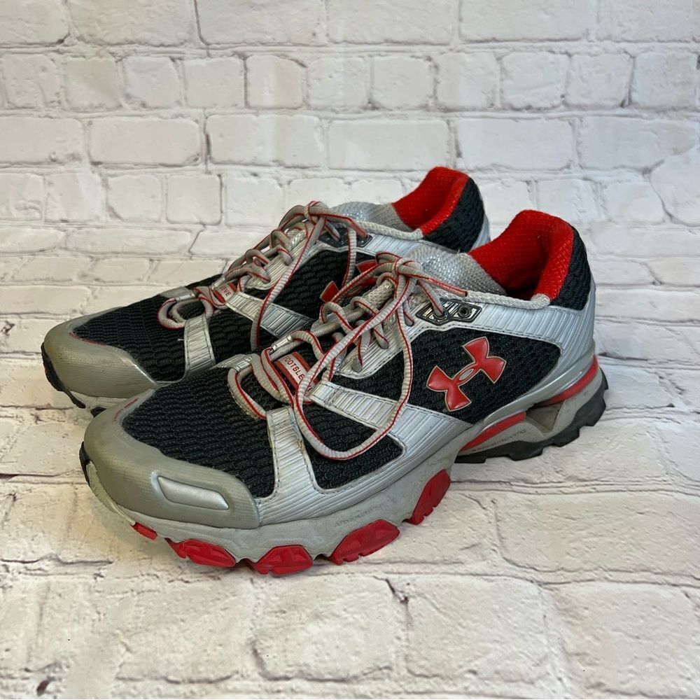 Women’s Under Armour Athletic Shoes size 9